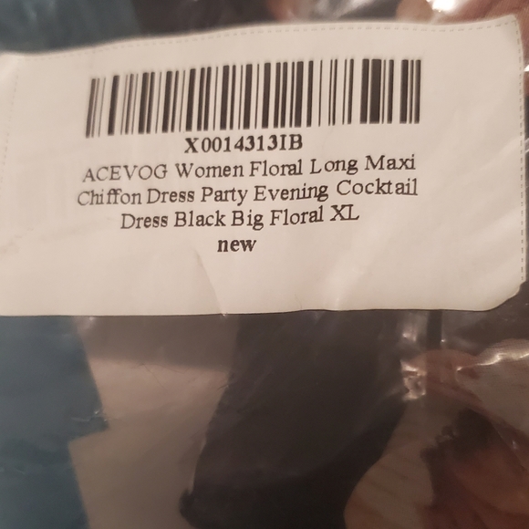 Floral Maxi Dress - Picture 2 of 2